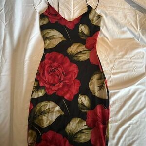 Midi body con floral‎ dress